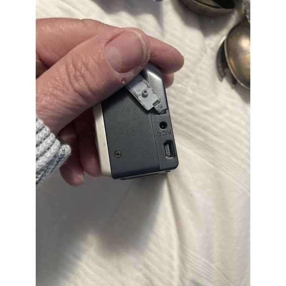 HP PhotoSmart M407 4.1MP Digital Camera Silver Not Tested PARTS ONLY - Picture 8 of 9